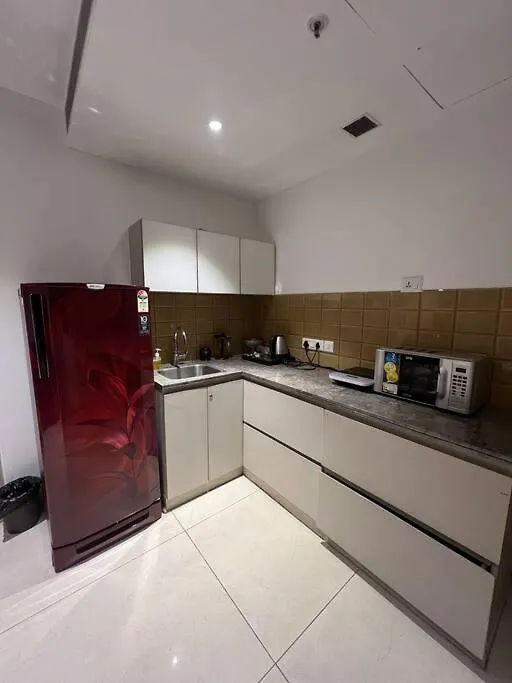 Luxury Studios Key 5 - 2 Bhk Fully Furnished Apartment グルガウン 0*,