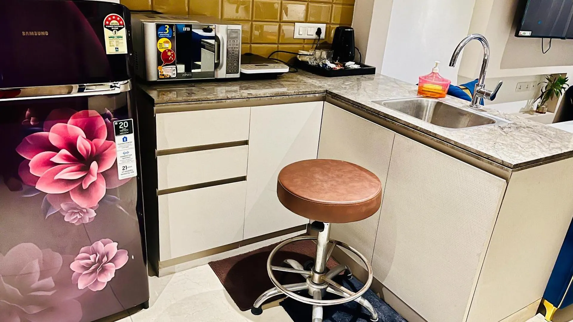 Luxury Studios Key 5 - 2 Bhk Fully Furnished Apartment グルガウン インド